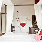 Quartier Hotel