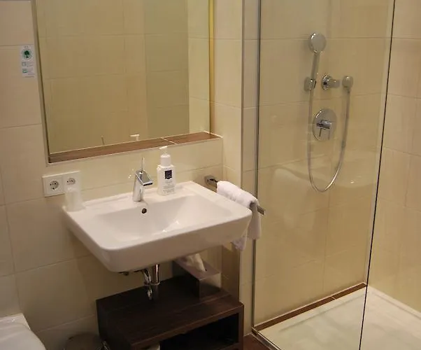 Quartier 酒店 Karlskron